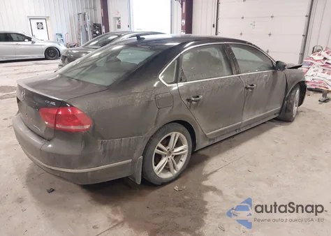 2015 Volkswagen Passat 2.0L Tdi Sel Premium from USA, damaged, VIN 1VWCV7A33FC046734